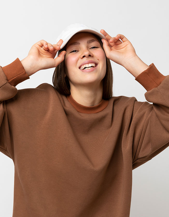 Simple Jumper With Cap